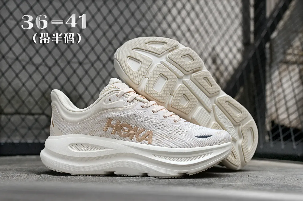 Hoka 米白金 工程针织鞋面 雕塑白色中底 跑鞋 7