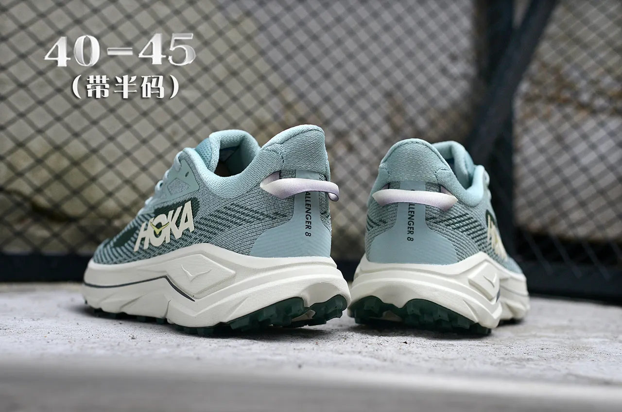 Hoka 绿色白色 工程针织鞋面 超大缓冲中底 跑鞋 6