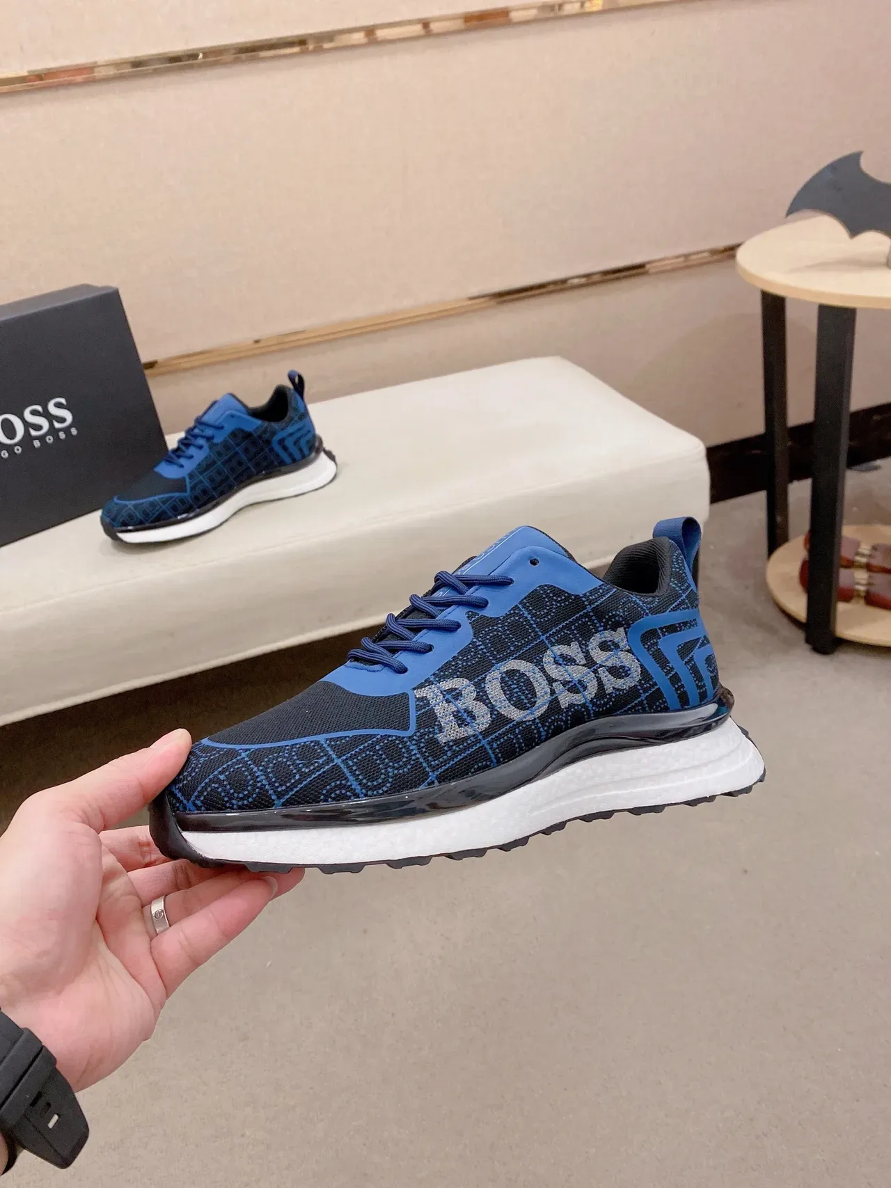 Hugo Boss أسود أزرق نسيج شبكي أعلى تكوين هندسي أحذية رياضية أسلوب حياة 3