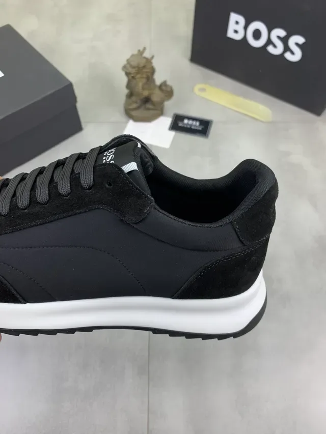 Sneakers Hugo Boss Noir et Blanc Daim et Maille Solaire Contraste 4