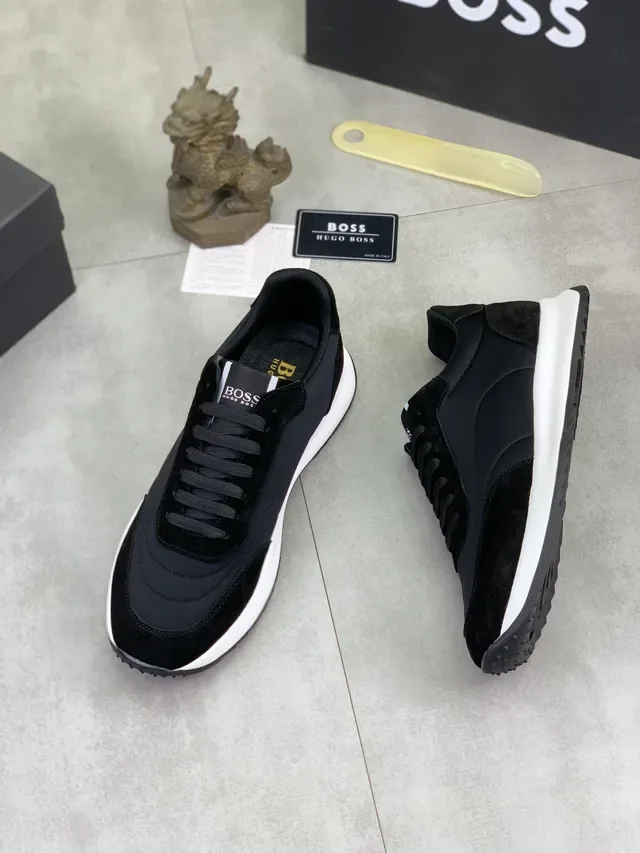 Sneakers Hugo Boss Noir et Blanc Daim et Maille Solaire Contraste 5