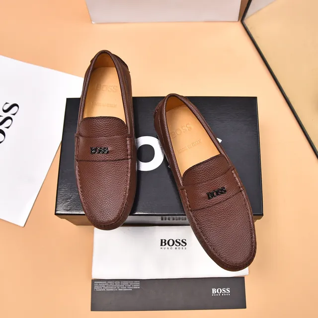 Hugo Boss Loafer de couro marrom bege texturizado 2