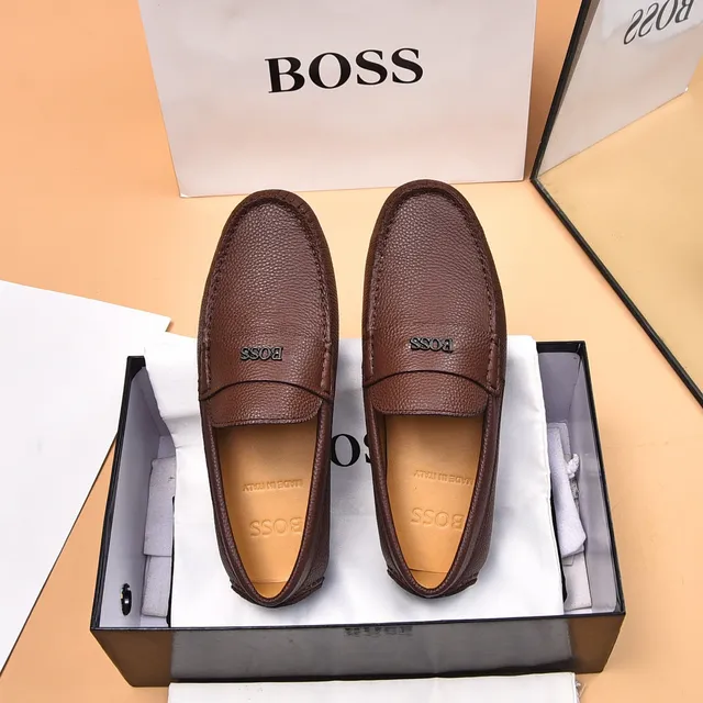 Hugo Boss Loafer de couro marrom bege texturizado 3