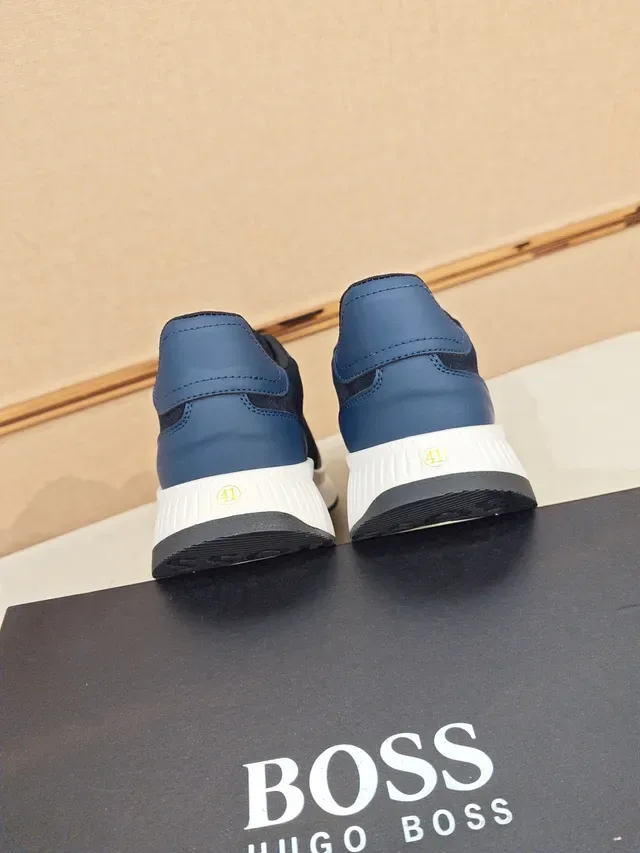 Hugo Boss Lifestyle 海军蓝麂皮和皮革低帮运动鞋 3