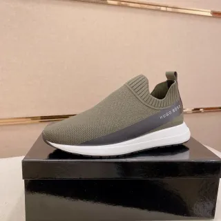 Hugo Boss 橄榄绿针织一脚蹬生活方式运动鞋