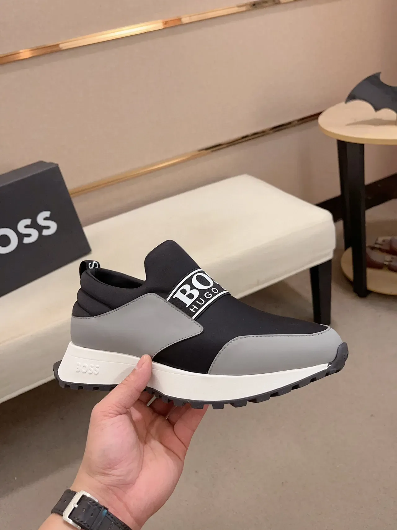 Hugo Boss Speed 黑灰 松紧带 套脚 生活方式运动鞋 4