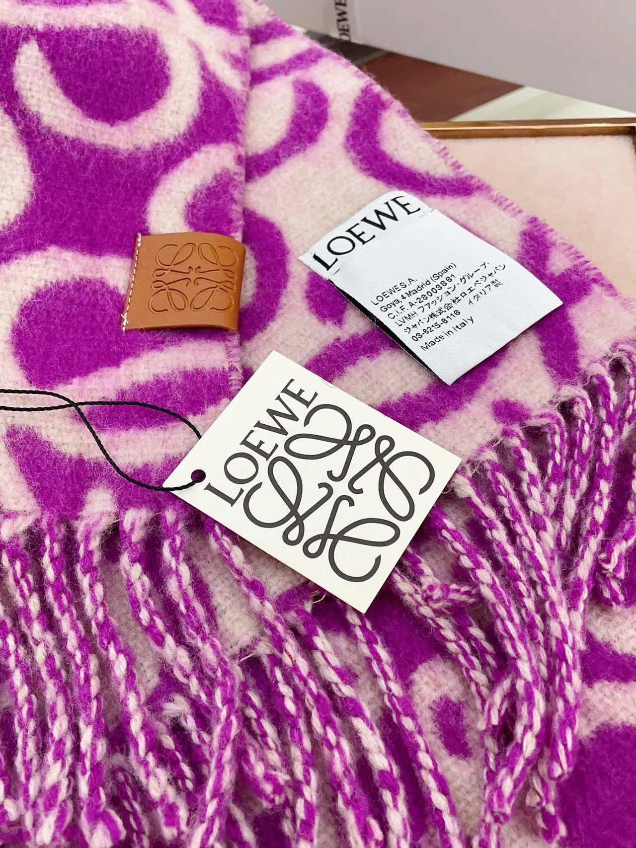 Loewe Anagram Jacquard বেঙ্গুনি ক্যাশমিয়ার স্কার্ফ 9