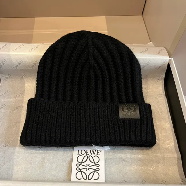 Loeve Anagram Patch Malha Acanalada Preta Boné 6