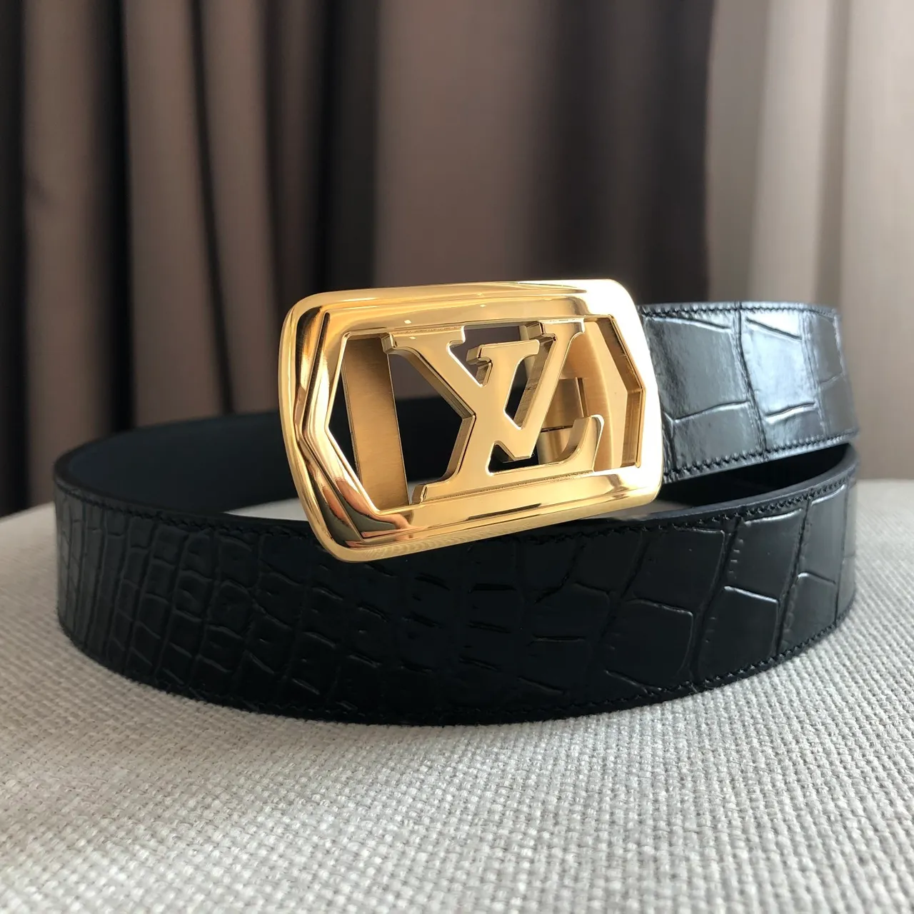 Louis Vuitton Automatic Slide Buckle Crocodile Leather Belt 3