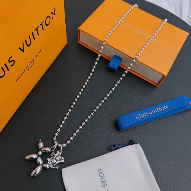 Louis Vuitton Balloon Dog Monogram Pendant Silver Necklace 8
