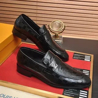 Louis Vuitton কালো প্যাটেন্ট লেদার ড্যামিয়ের ইনফিনি চেকার্ড টেক্সচার লোফার