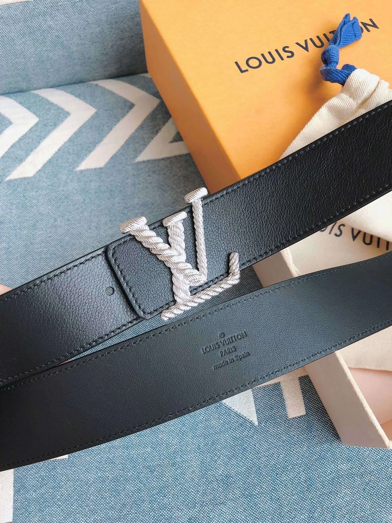 Louis Vuitton Correa de cuero negra plata texturizada trenzada LV Monogram hebilla cinturón de cuero 7