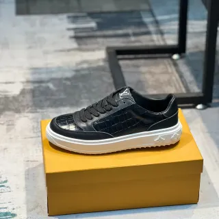 Louis Vuitton Sneakers de Piel Negro y Blanco con Embossado de Cocodrilo Suela de Plataforma Estilo de Vida