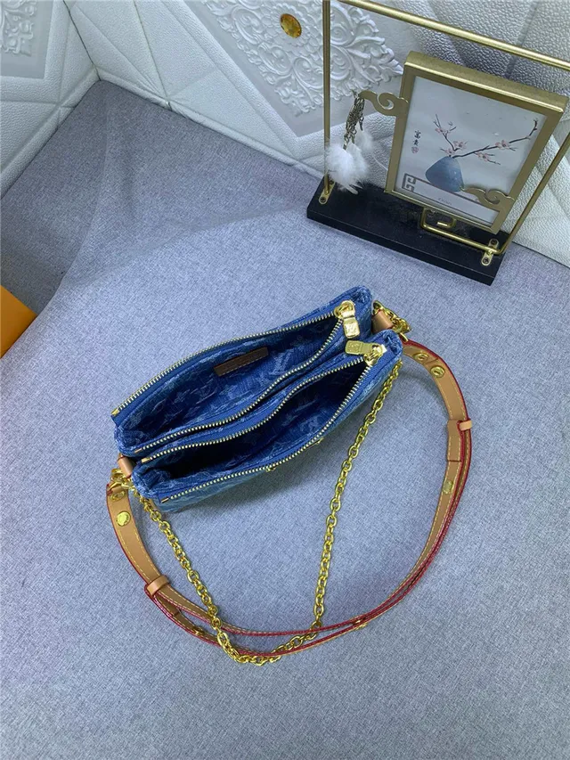Louis Vuitton 蓝色米色牛仔效果印花帆布金色五金肩包 3