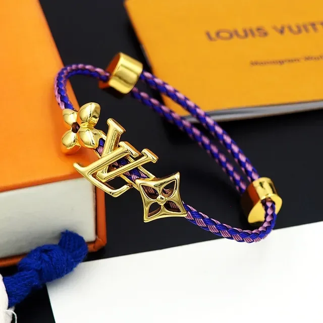 Pulsera Louis Vuitton de cordón textil trenzado azul rosa con hardware de monograma de tono dorado 8