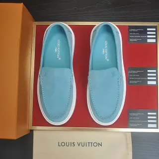 Louis Vuitton नीली सफेद सुडे जैसी अपर कांट्रास्ट टॉपस्टिचिंग लोफर