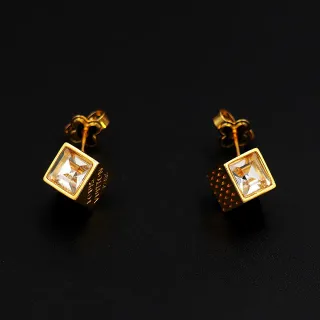 Louis Vuitton Cube ذهبي شفاف مكعبي متعدد الأوجه بلور أقراط