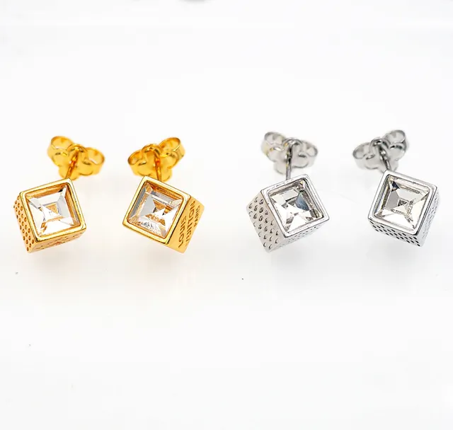 Louis Vuitton Cube Dourado Transparente Cúbico Facetado Cristal Brincos 5