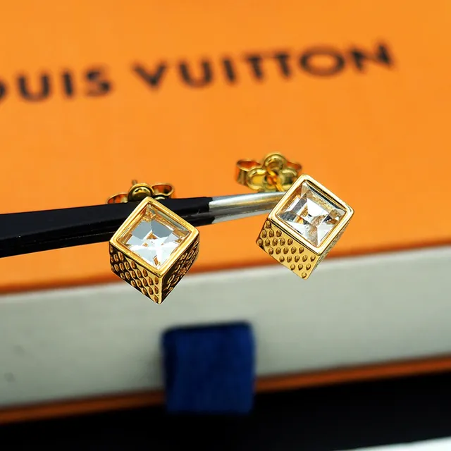 Louis Vuitton Cube Dourado Transparente Cúbico Facetado Cristal Brincos 11