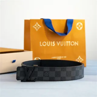 路易威登 Damier Graphite 腰带 黑灰格纹 哑光 LV Monogram 扣头 皮革腰带