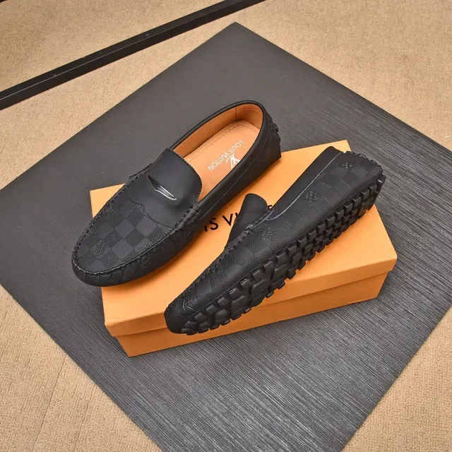 Louis Vuitton Damier Graphite Mocassins Noirs Homme 8