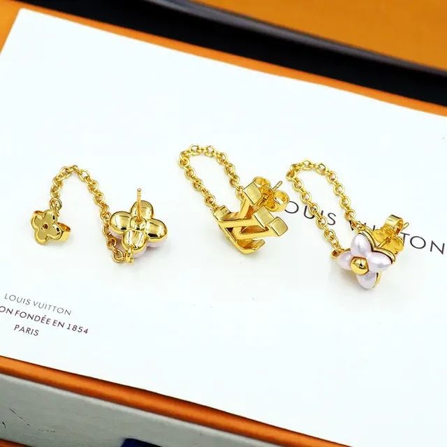 Louis Vuitton brincos de corrente com motivo floral em tom dourado 4