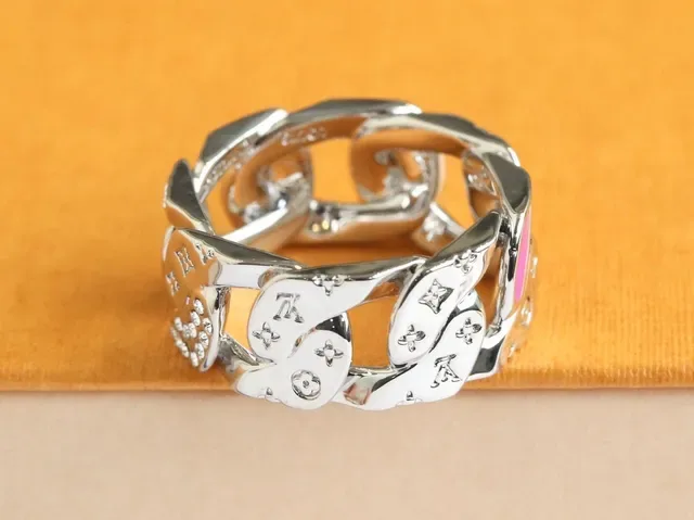 Louis Vuitton Gold Blue Chain-Link Band Enamel Inlay Ring 6
