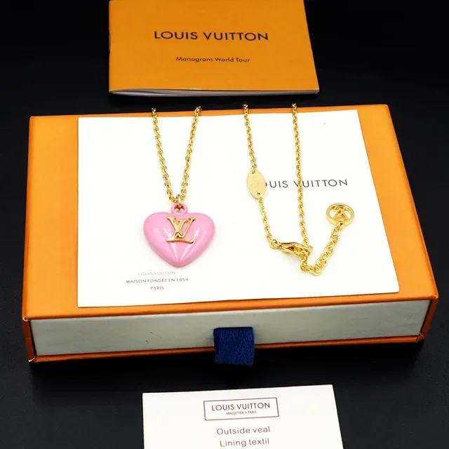 Louis Vuitton Pingente Coração Esmalte Rosa Dourado Colar 11