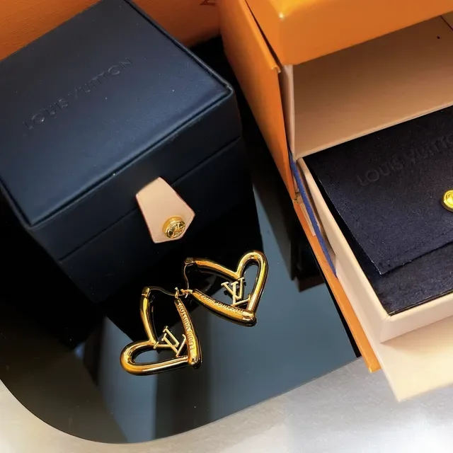 Louis Vuitton Heart-Shaped Monogram Hoop Earrings 4