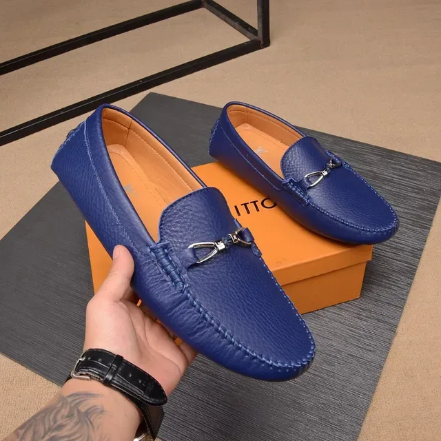 Louis Vuitton Horsebit 1955 Mocassins en cuir bleu pebble 9