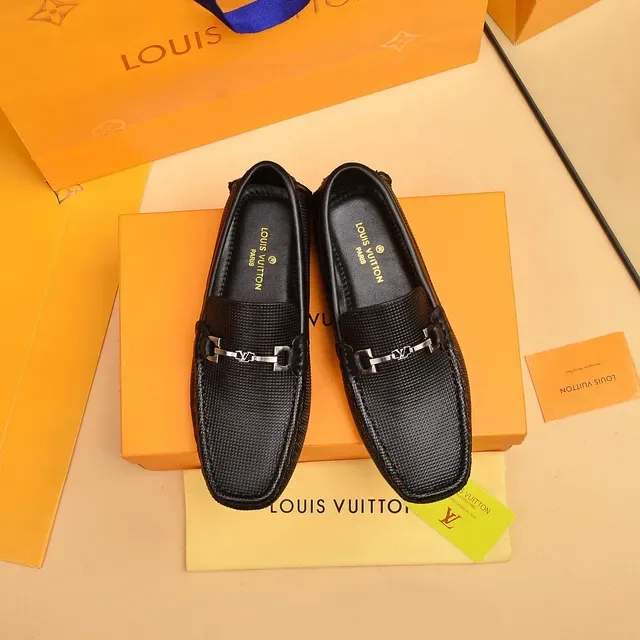 Louis Vuitton Horsebit Loafer Black Textured Leather Slip-On Loafers 8