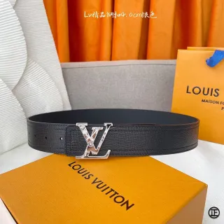Louis Vuitton Initiales काला चांदी टेक्स्चर्ड लेदर बेल्ट