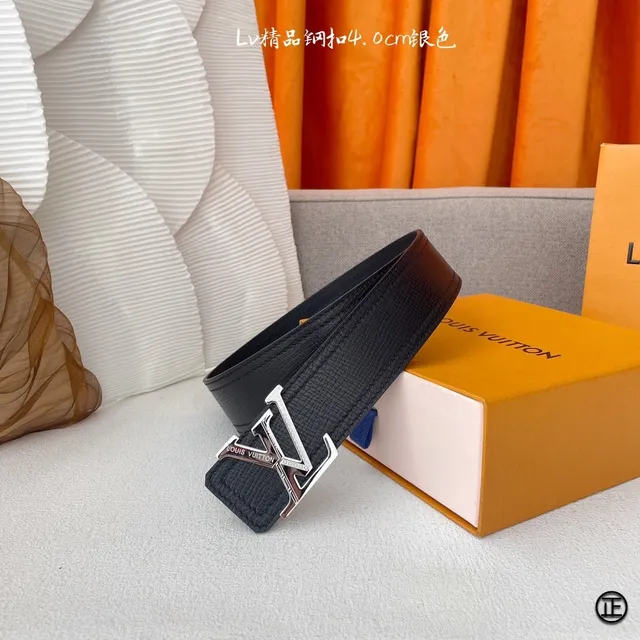 Louis Vuitton Initiales काला चांदी टेक्स्चर्ड लेदर बेल्ट 3