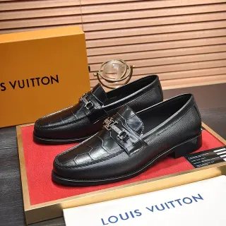 Louis Vuitton কালো ক্রক-এম্বসড লেদার বাকেল স্ট্র্যাপ লোফার