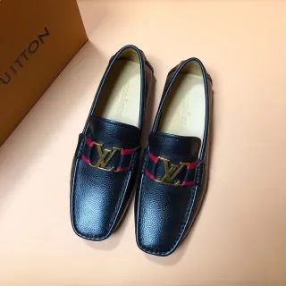 Louis Vuitton लूफर नेवी रेड पेबल्ड लेदर स्ट्राइप स्ट्रैप लूफर