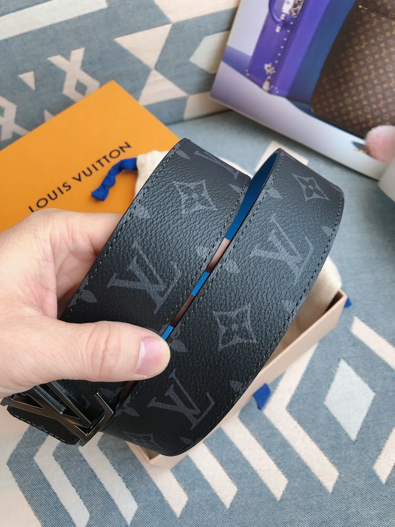 Louis Vuitton LV Initiales বিপরীতমুখী মনোগ্রাম চামড়ার বেল্ট 8