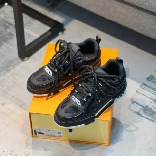 Louis Vuitton LV Skate Sneaker Negro Lifestyle Sneakers