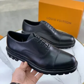 Louis Vuitton LV Trail Cap-Toe काली चमड़े की ऑक्सफोर्ड जूते