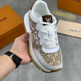 Louis Vuitton LV Trainer Beige Blanco Lona Monogram Suela Intermedia Multicapa Sneakers Lifestyle