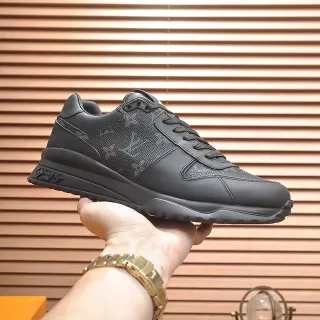 Louis Vuitton LV Trainer Preto Monogram Couro Sola Esculturada de Borracha Tênis Lifestyle