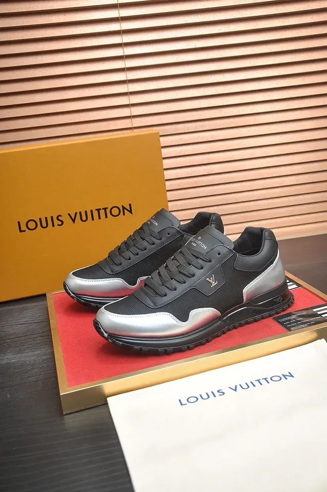 لويس فيتون LV Trainer حذاء رياضي أسلوب حياة أسود فضي منخفض القدم مواد مختلطة 4
