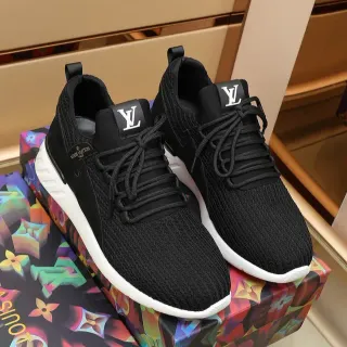 Louis Vuitton LV Trainer Preto Branco Tricô Superior Monograma Lifestyle Sneakers
