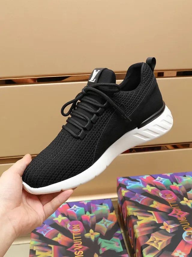 Louis Vuitton LV Trainer Preto Branco Tricô Superior Monograma Lifestyle Sneakers 5