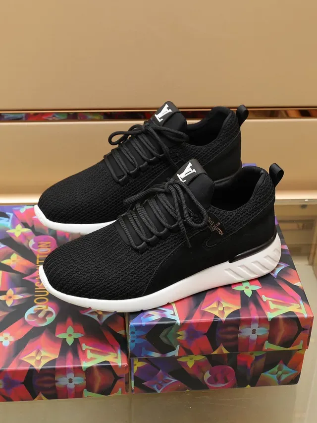 Louis Vuitton LV Trainer Preto Branco Tricô Superior Monograma Lifestyle Sneakers 7