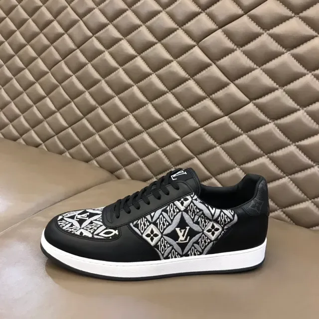 Louis Vuitton LV Trainer Negro Blanco Monogram-Print Textil Cuero liso Sneakers lifestyle 5