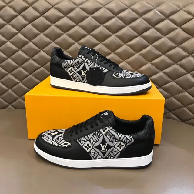 Louis Vuitton LV Trainer Negro Blanco Monogram-Print Textil Cuero liso Sneakers lifestyle 8