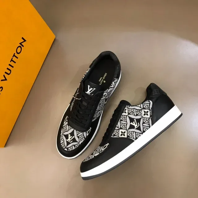 Louis Vuitton LV Trainer Negro Blanco Monogram-Print Textil Cuero liso Sneakers lifestyle 9