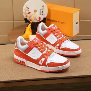 Louis Vuitton LV Trainer 橙色和白色生活方式运动鞋