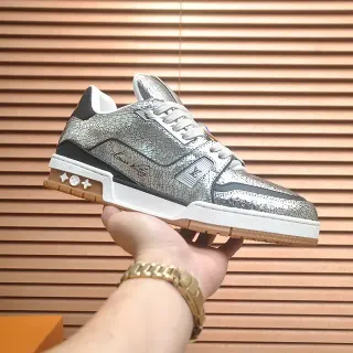 Louis Vuitton LV Trainer Plata Blanco Metálico Crackle Cuero Mediasuela Lifestyle Sneakers