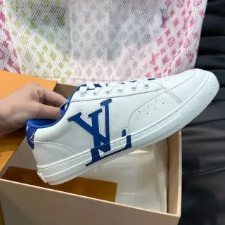 Louis Vuitton LV Trainer Blanco Azul Cuero Oversized Monogram Lifestyle Sneakers
